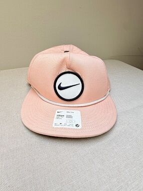 Nike Golf True Retro72 Performance Snapback Hat Arctic Pink Unisex NWT